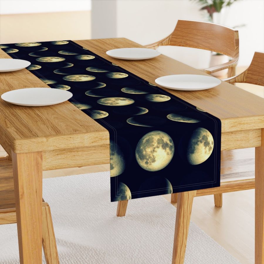 HOME_GOOD_TABLE_RUNNER