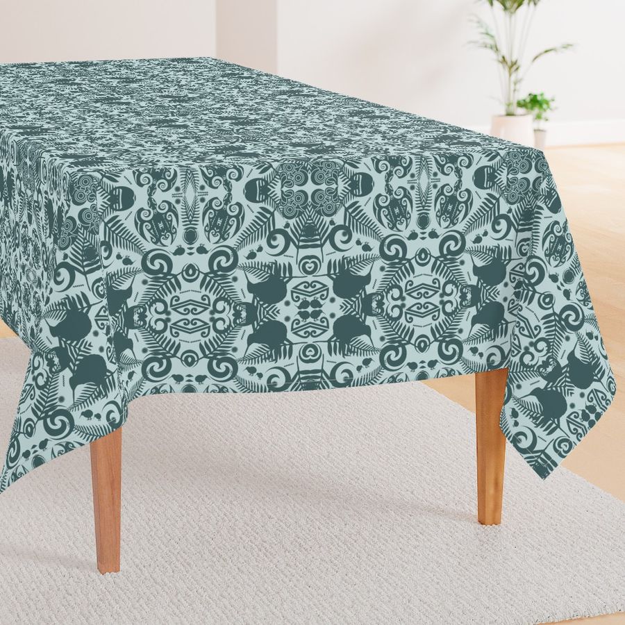 HOME_GOOD_RECTANGULAR_TABLE_CLOTH