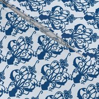 Squid Damask Classic Blue Light - Small Scale