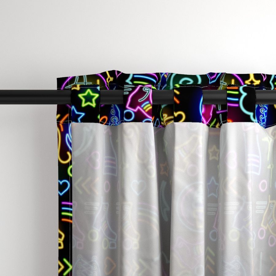 HOME_GOOD_CURTAIN_PANEL