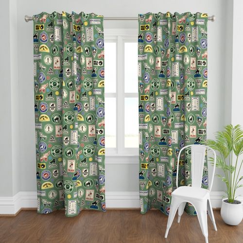 HOME_GOOD_CURTAIN_PANEL