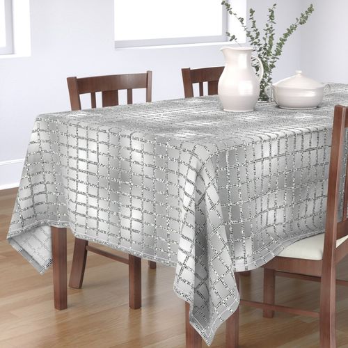 HOME_GOOD_RECTANGULAR_TABLE_CLOTH