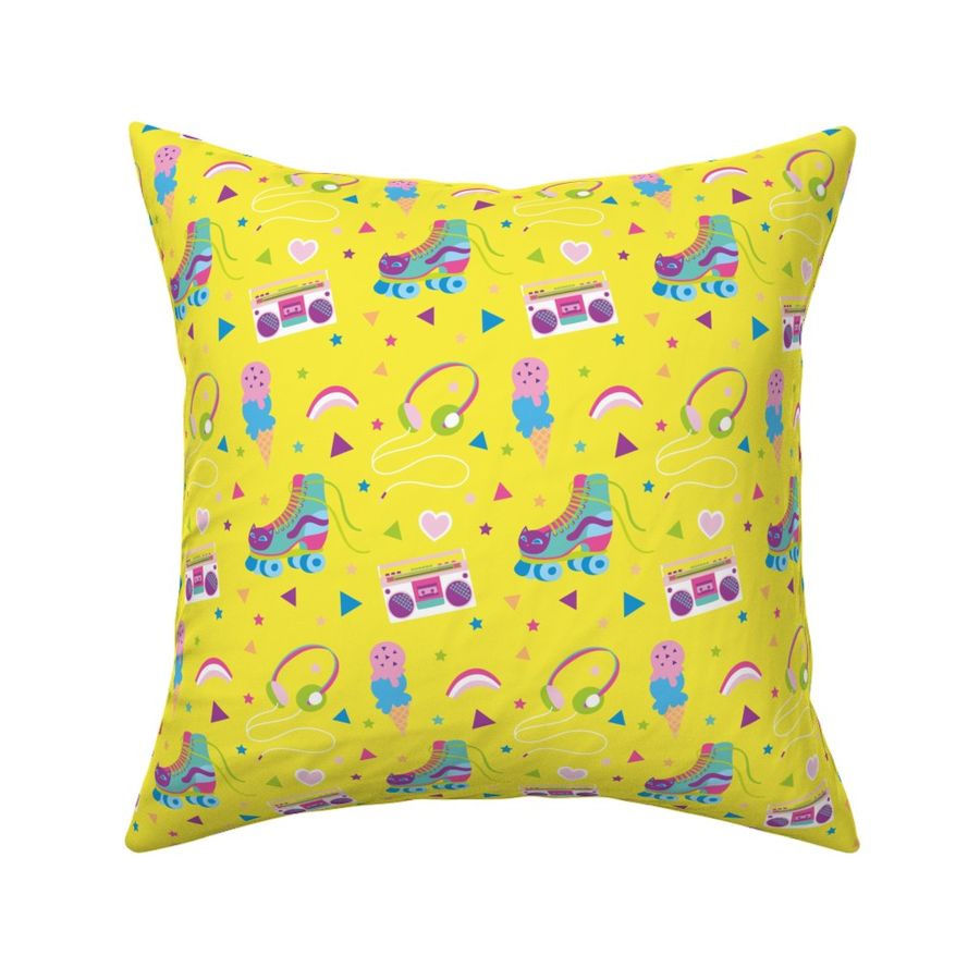 HOME_GOOD_SQUARE_THROW_PILLOW