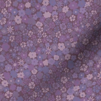 Ditsy Daisy Meadow in Dusty Lavender