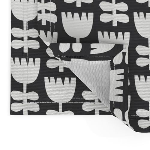 Scandi Floral Md | Black + White