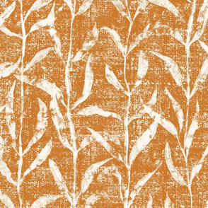 Grass Cloth with leaves in Cider and Cream