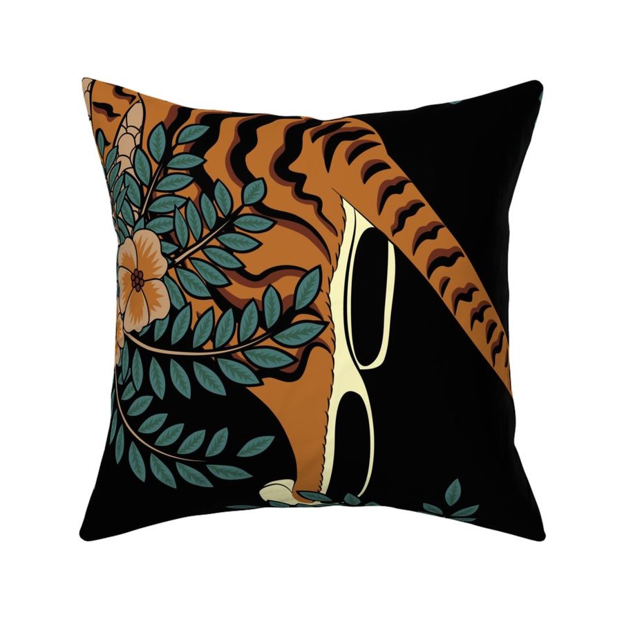 HOME_GOOD_SQUARE_THROW_PILLOW