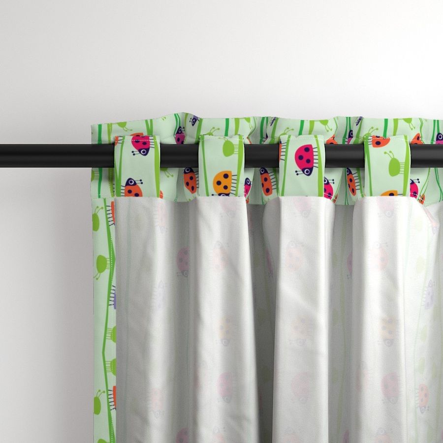 HOME_GOOD_CURTAIN_PANEL