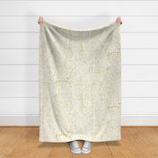 Normal scale • Mustard Gold Crackle - Crackle gold wall