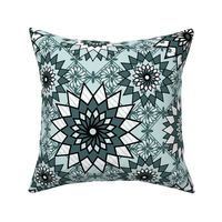 Medallion Organized Bursts Pine,Mint