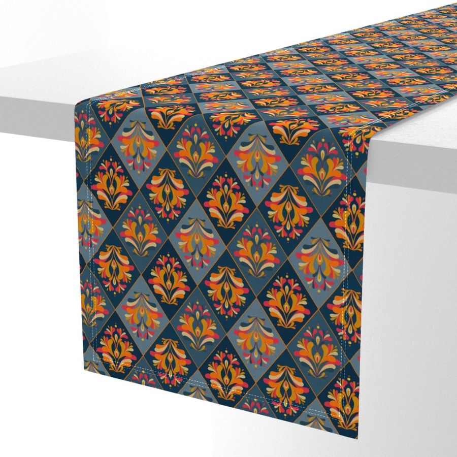 HOME_GOOD_TABLE_RUNNER