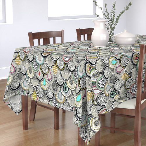 HOME_GOOD_RECTANGULAR_TABLE_CLOTH