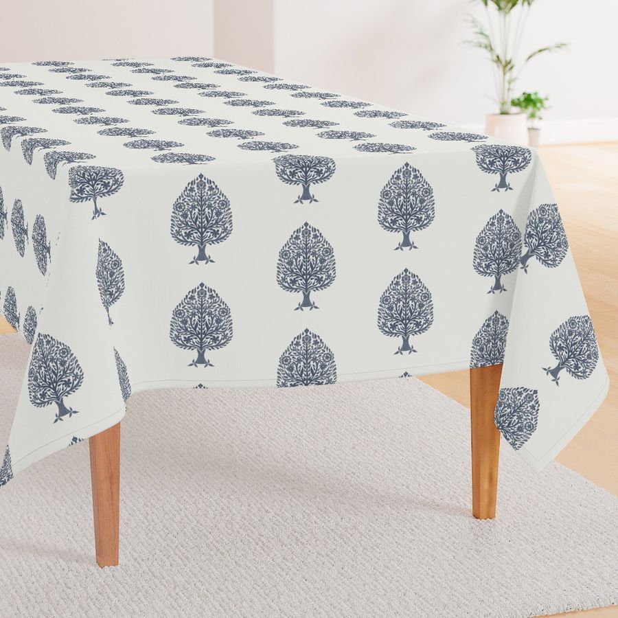 HOME_GOOD_RECTANGULAR_TABLE_CLOTH