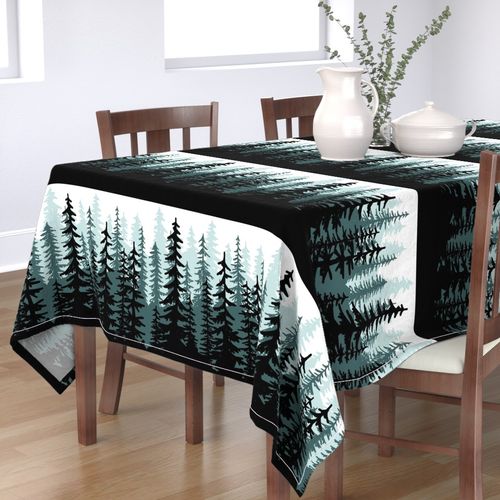 HOME_GOOD_RECTANGULAR_TABLE_CLOTH