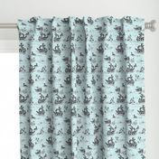 A Pirates Toile Blue - Small 