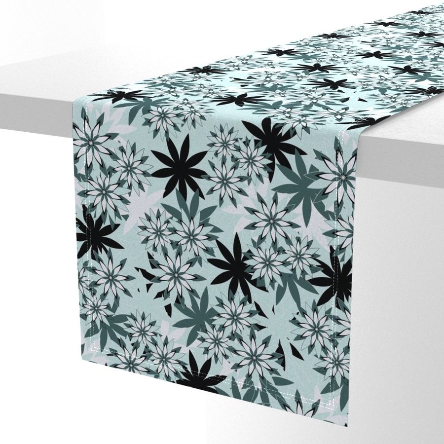 HOME_GOOD_TABLE_RUNNER