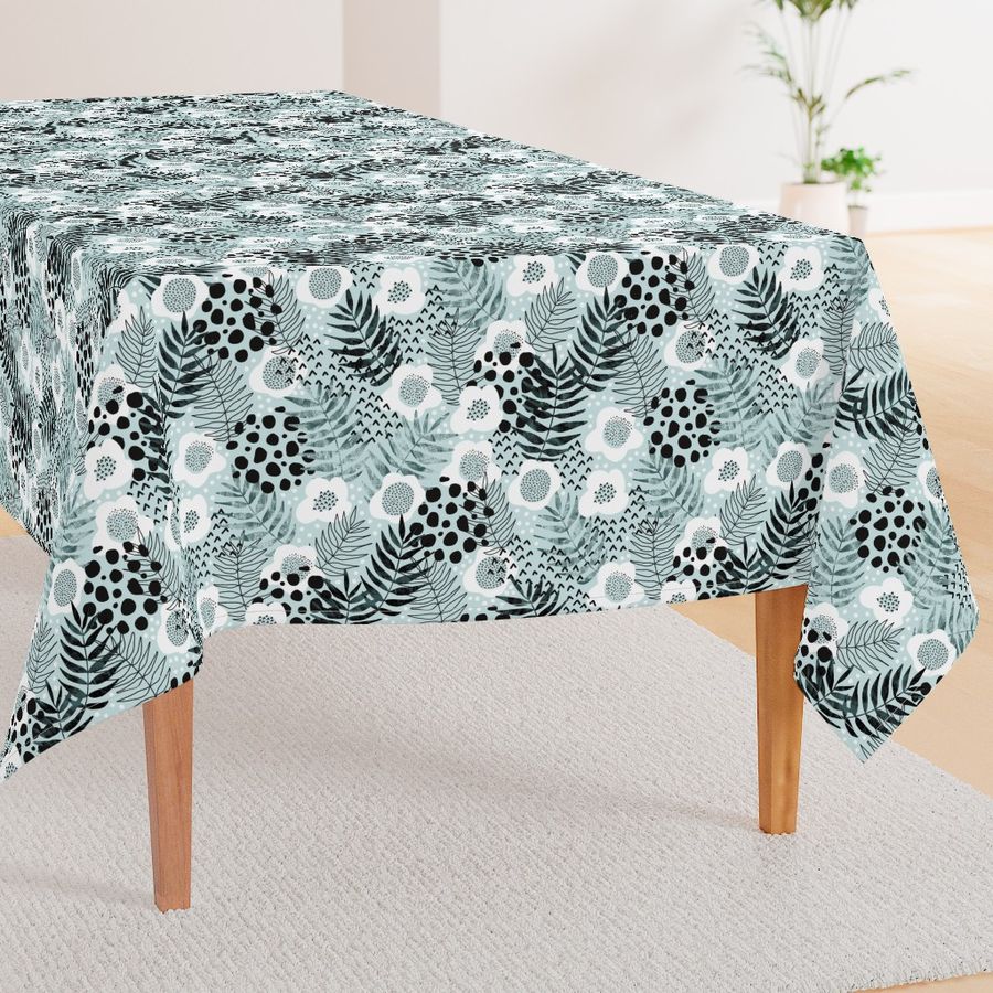 HOME_GOOD_RECTANGULAR_TABLE_CLOTH