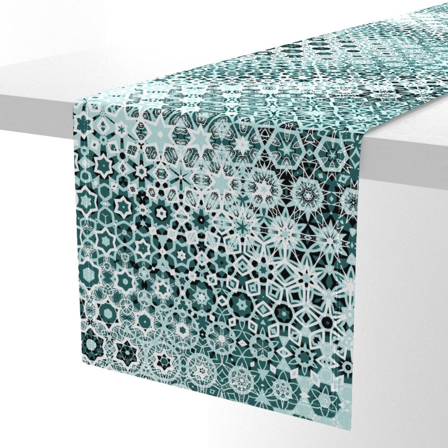 HOME_GOOD_TABLE_RUNNER