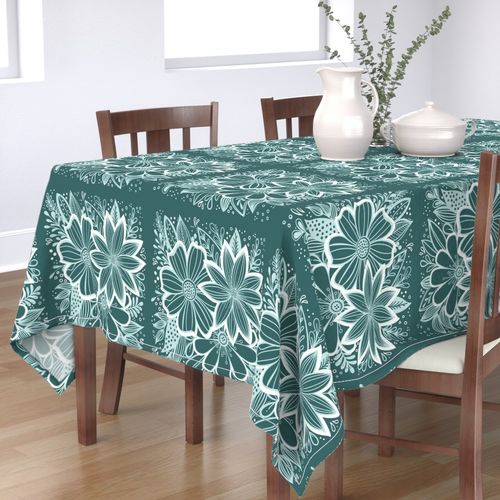 HOME_GOOD_RECTANGULAR_TABLE_CLOTH