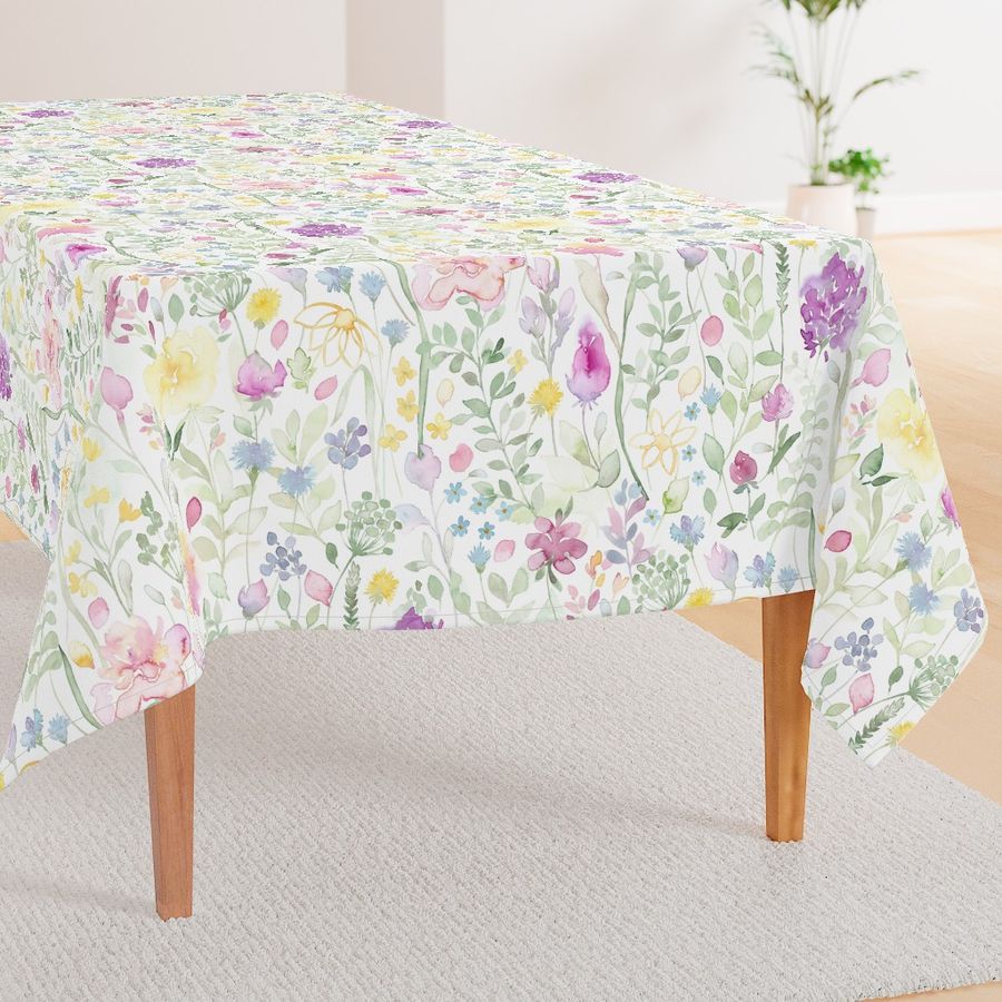 HOME_GOOD_RECTANGULAR_TABLE_CLOTH