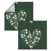 21x18 green meadow heart horizontal panel