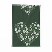 21x18 green meadow heart horizontal panel