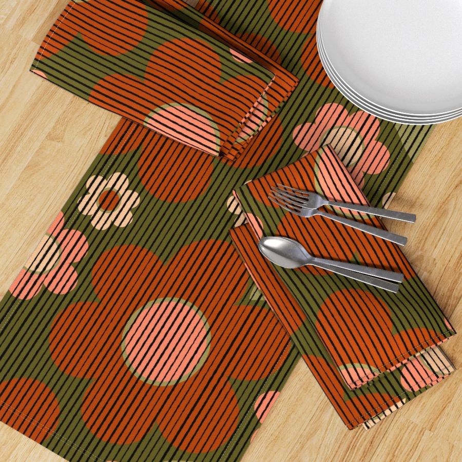 HOME_GOOD_TABLE_RUNNER