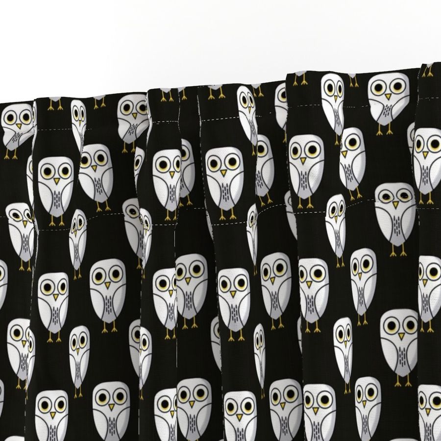 Snowy Owls Black - Medium