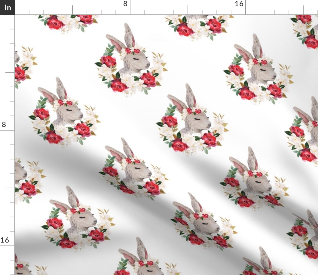 red rose magnolia rabbit - 5 inch wide