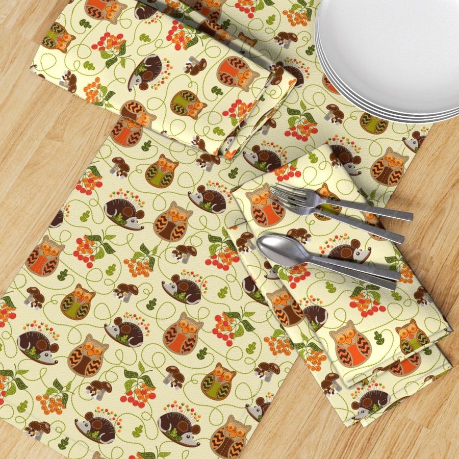 HOME_GOOD_TABLE_RUNNER