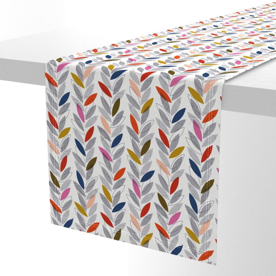 HOME_GOOD_TABLE_RUNNER