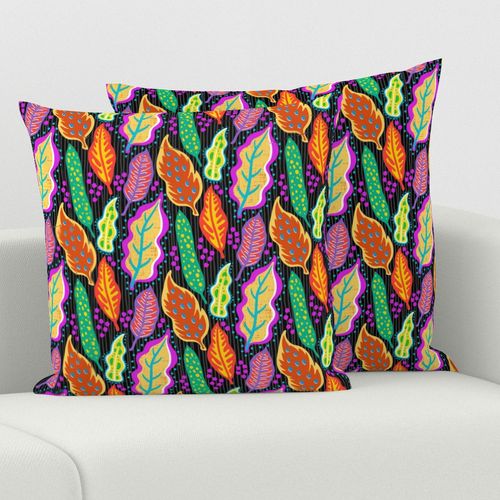 HOME_GOOD_SQUARE_THROW_PILLOW