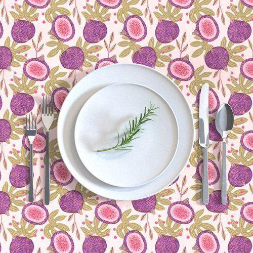 HOME_GOOD_RECTANGULAR_TABLE_CLOTH