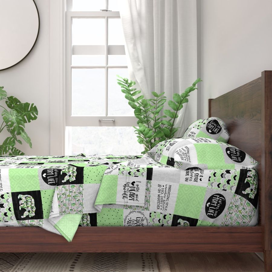 MomLife//Good Heart//Cactus//Green - Wholecloth Cheater Quilt