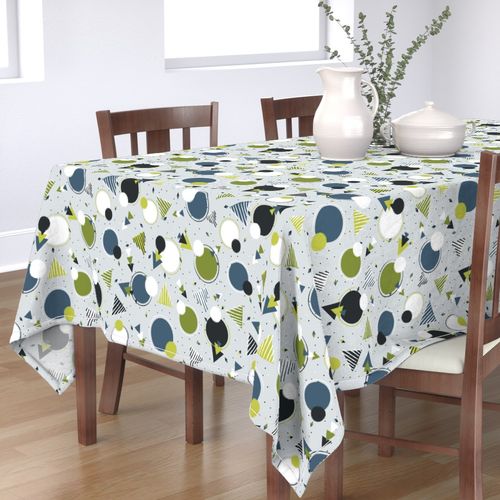 HOME_GOOD_RECTANGULAR_TABLE_CLOTH