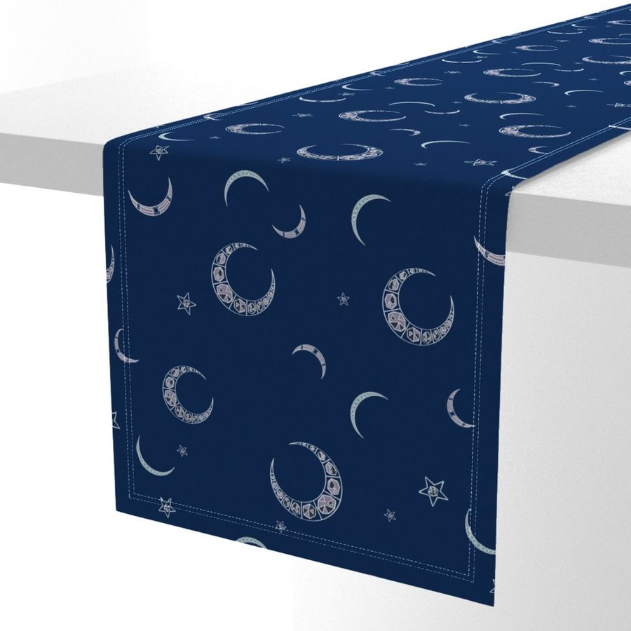 HOME_GOOD_TABLE_RUNNER