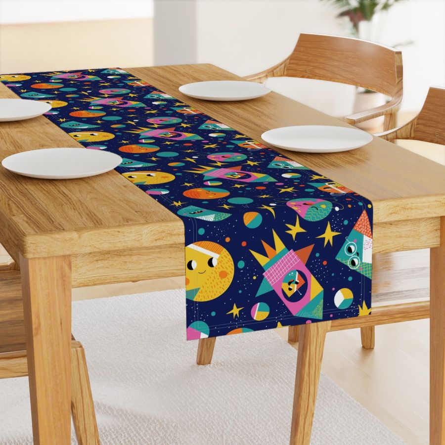 HOME_GOOD_TABLE_RUNNER