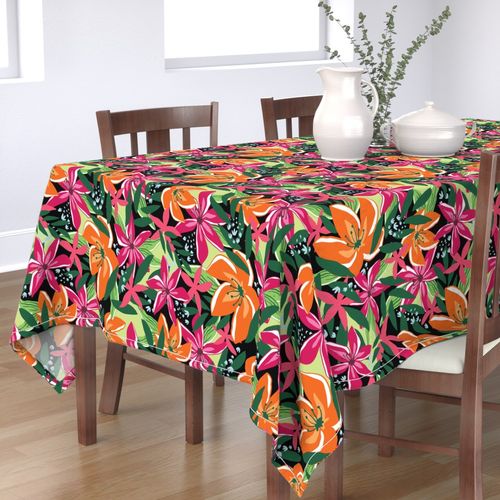 HOME_GOOD_RECTANGULAR_TABLE_CLOTH