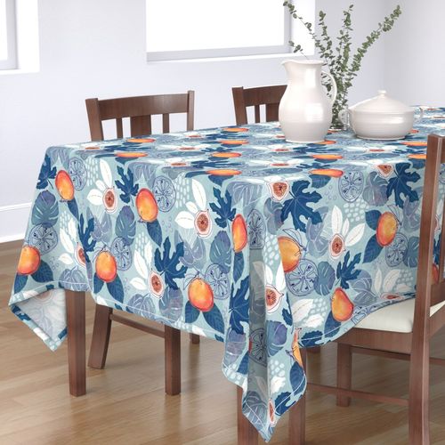 HOME_GOOD_RECTANGULAR_TABLE_CLOTH