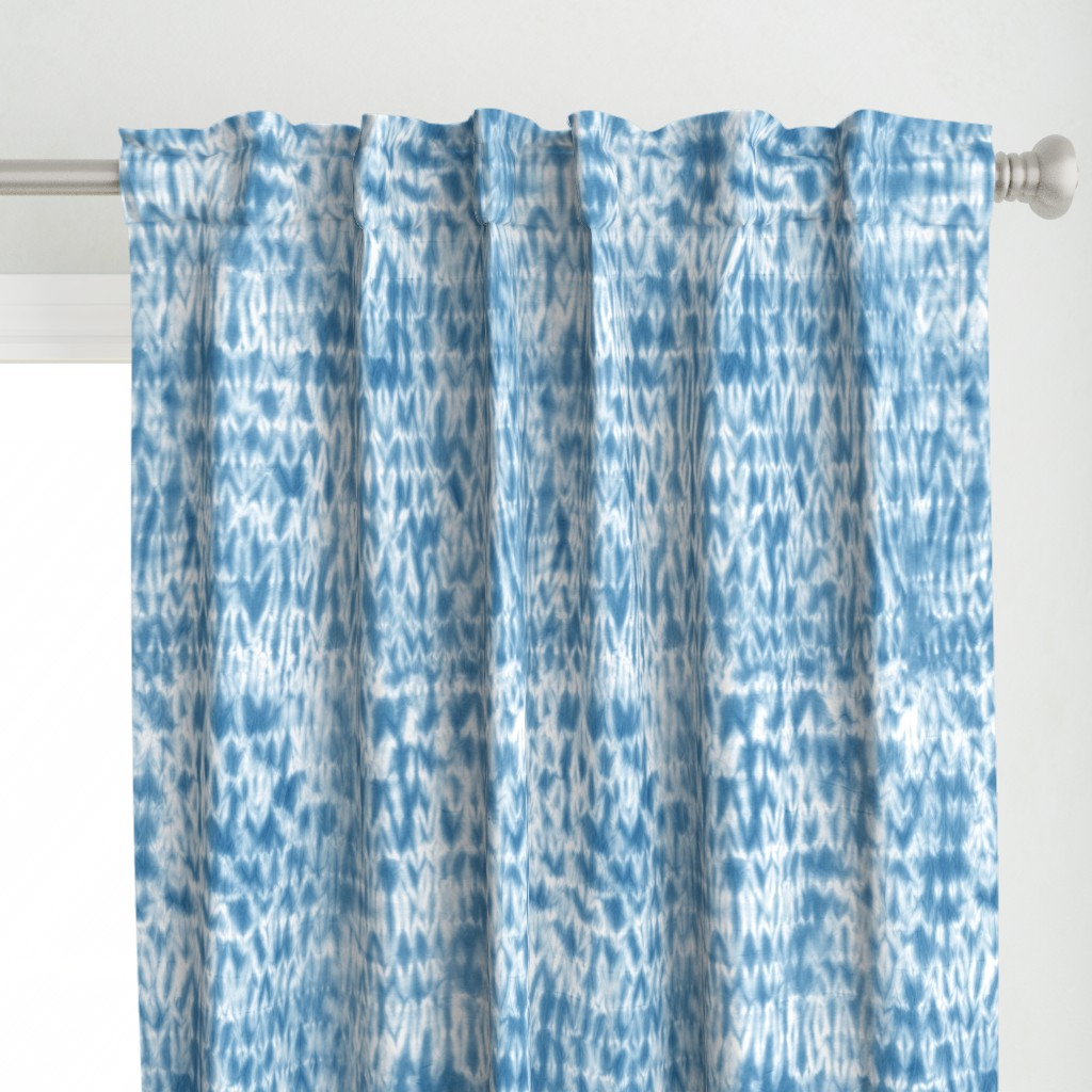 Woodgrain shibori blue large