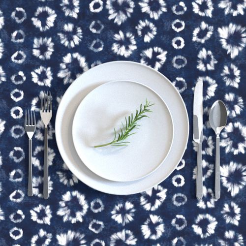 HOME_GOOD_RECTANGULAR_TABLE_CLOTH