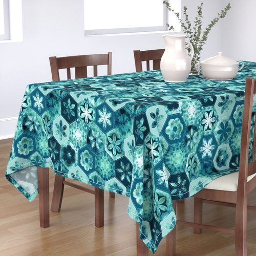 HOME_GOOD_RECTANGULAR_TABLE_CLOTH