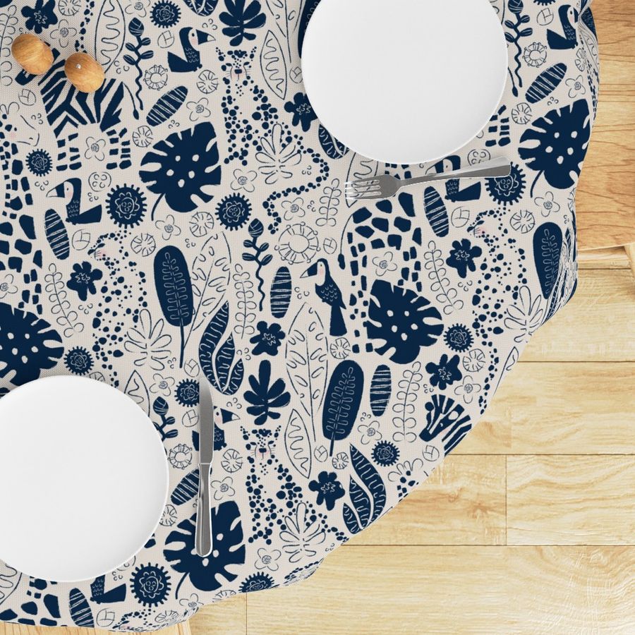 HOME_GOOD_ROUND_TABLE_CLOTH