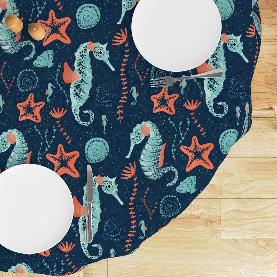 HOME_GOOD_ROUND_TABLE_CLOTH