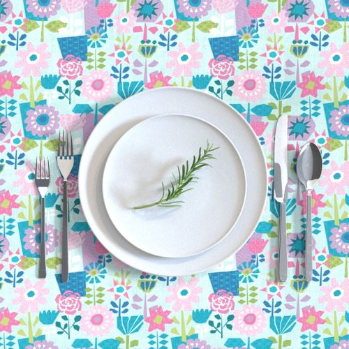 HOME_GOOD_RECTANGULAR_TABLE_CLOTH