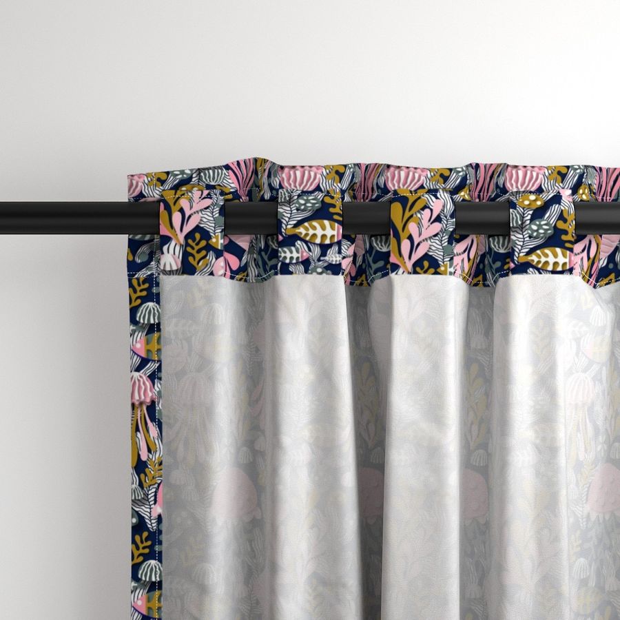 HOME_GOOD_CURTAIN_PANEL