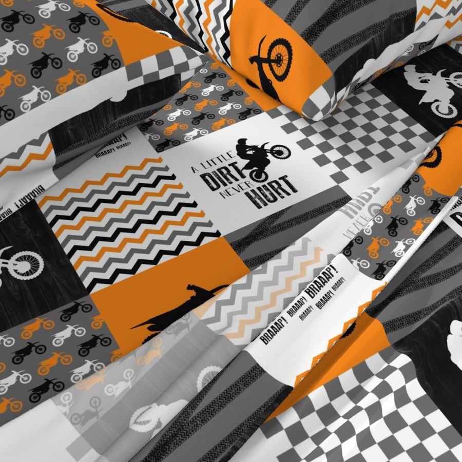 6.25 inch Motocross//A little Dirt Never Hurt//Orange - Wholecloth Cheater Quilt