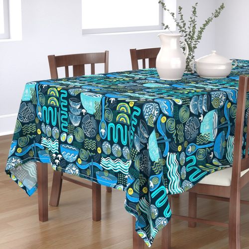 HOME_GOOD_RECTANGULAR_TABLE_CLOTH