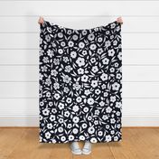 Ditsy Florals in Black and White