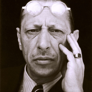 44-8 Igor Stravinsky